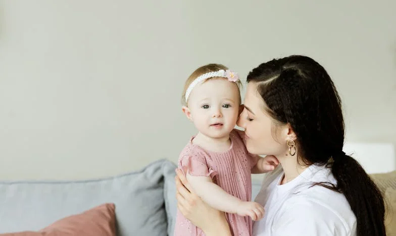 "Dělám Všechno, Co Můžu, Abych Rozdělila Svého Syna a Jeho Ženu, Ale Nic Nezabírá"